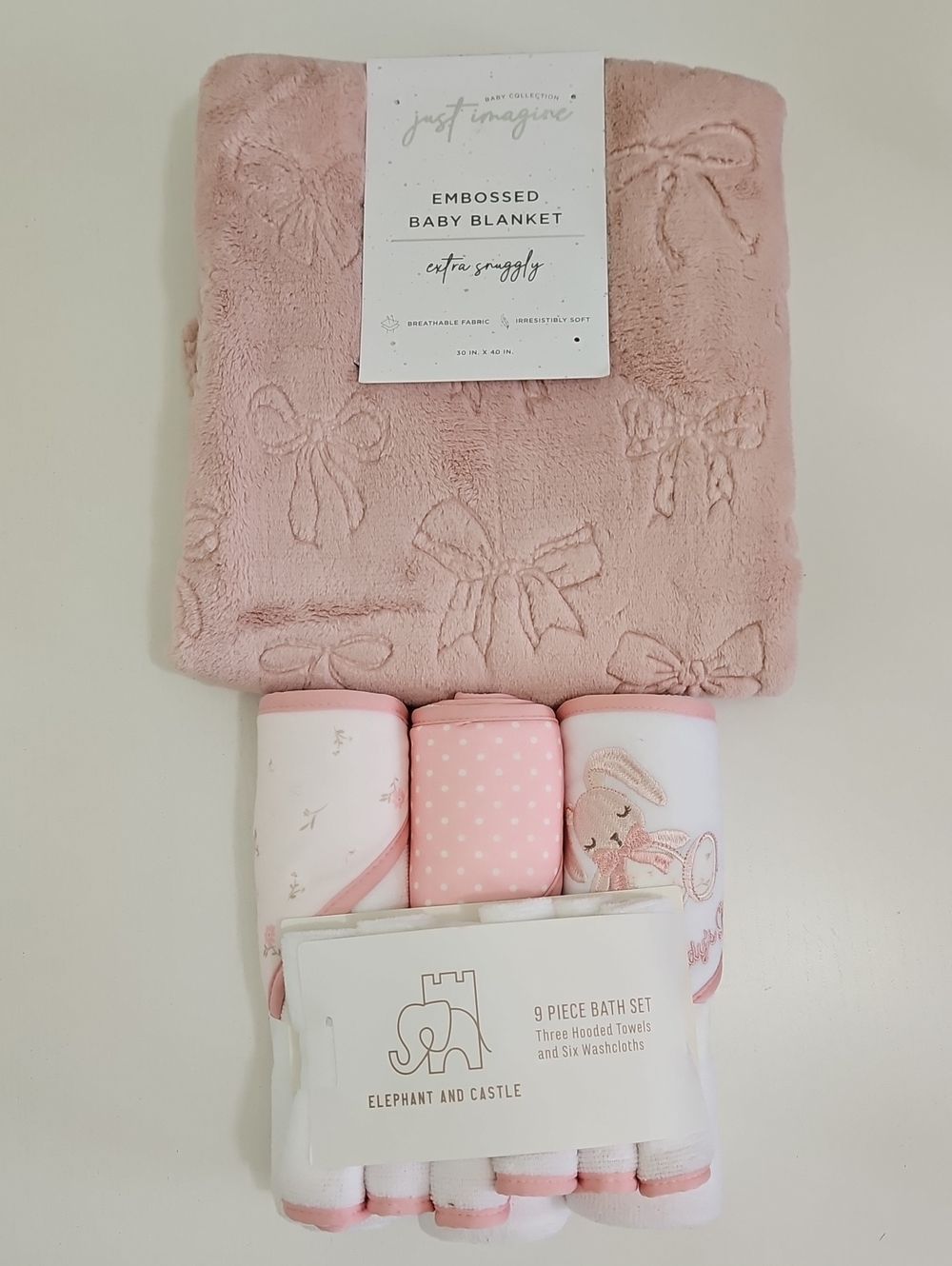 NEW Baby Blanket & Pink Bath Set